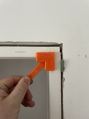 Quick and accurate architrave - and,