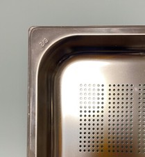 Kit 3 contenitori forati GN 2/3 in acciaio inox h40 mm per ristorazione 