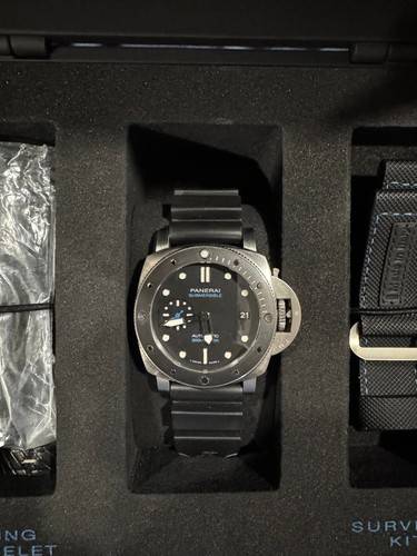 Panerai submersible pam00683 - submersible,