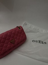 2 Borse Guess Ed Una Carpisa