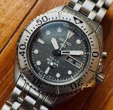 Seiko Kinetic Diver 5M43-0B70