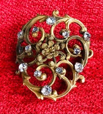 Bijou ancien, broche ou boucle