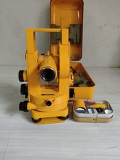 Theodolite Carl Zeiss Jena