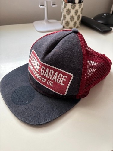 Cappellino uomo con visiera - con,