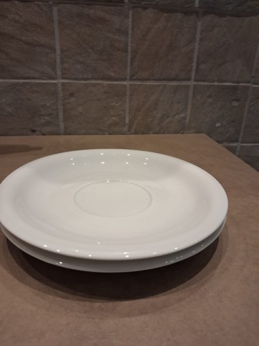 Piattini ceramica bianca - in,