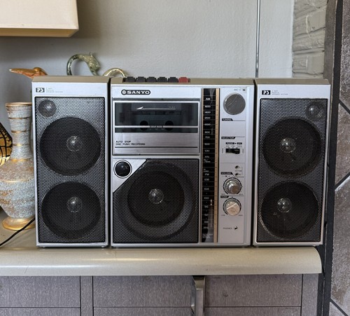 Cassetta boombox ghetto - am/fm,