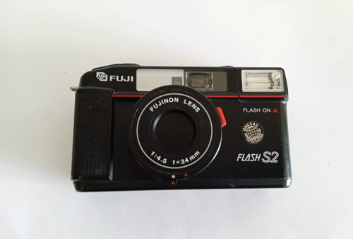 Fotocamera fuji flash - fotocamera, s2