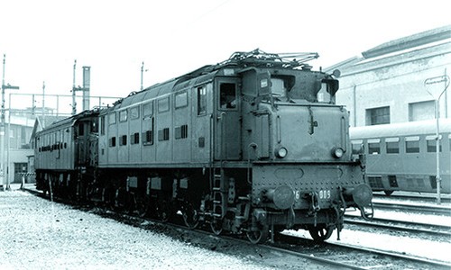 Locomotiva 326 ferrovie - locomotiva, fs