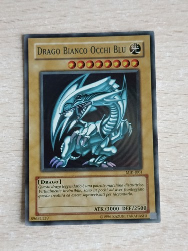 Drago bianco occhi blu ita - drago,