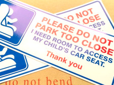 SI PREGA DI NON PARCHEGGIARE