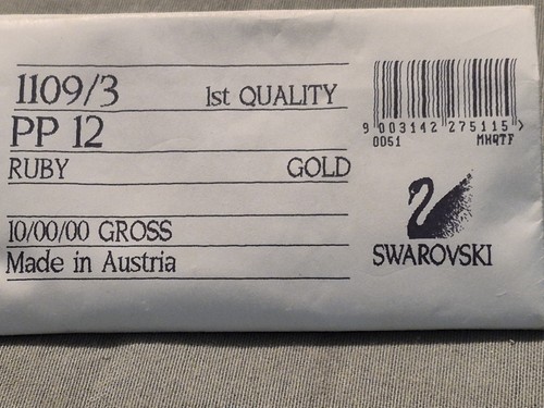 1400 swarovski rubino - 1400,