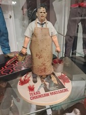 Leatherface the texas chainsaw massacre mezco toyz no hot toys no sideshow 1/12 