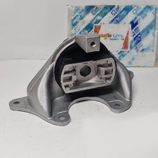 SUPPORTO SOSPENSIONE MOTORE