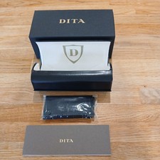 Custodia occhiali da sole DITA