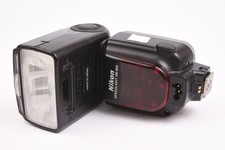 Nikon SB-900 Speedlight Hot