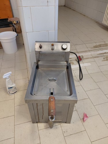 Friggitrice professionale - friggitrice,