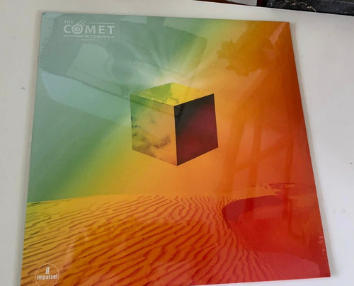 The comet coming - coming, –