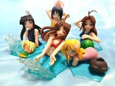 Love Hina Waterline Figure Set