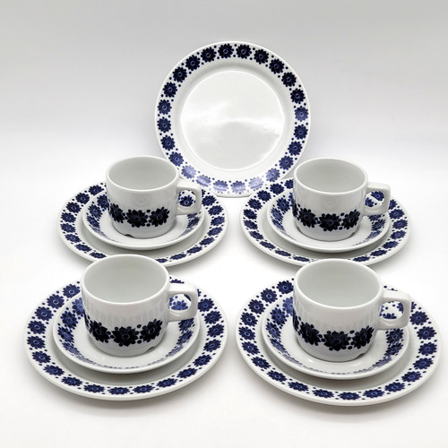 Set piatti tazze piattini