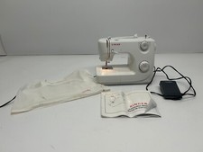 Macchina da cucire elettrica