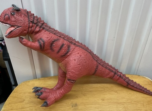 Vintage carnotaurus disney - carnotaurus,