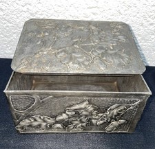 Ancienne Boîte en métal