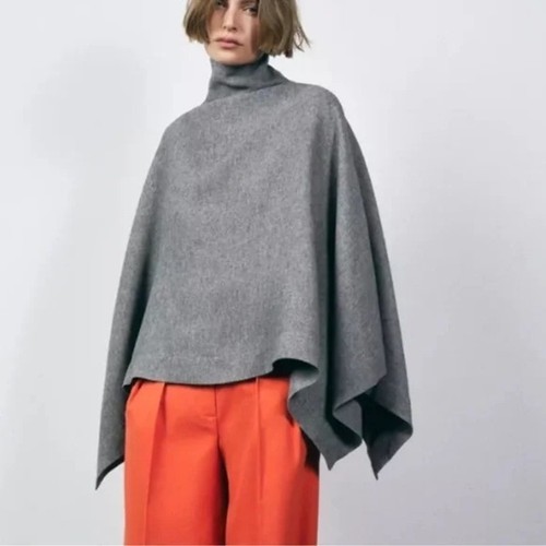Poncho cappotto nuovo con