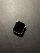 Apple Watch Series 5 40mm con