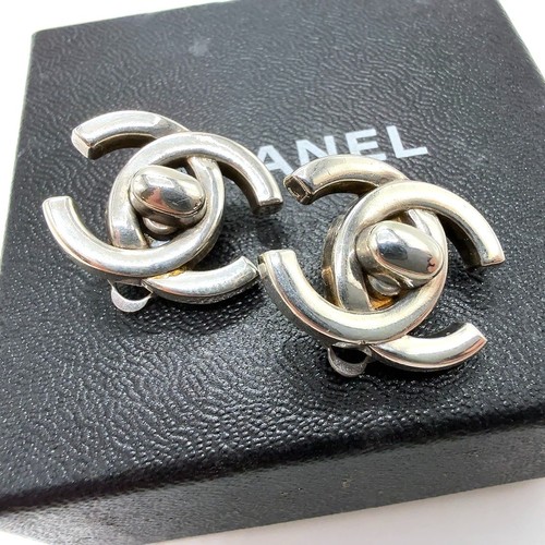 Chanel coco mark - chanel, cc