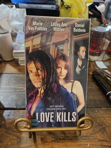 Love kills mario van - love, (vhs)