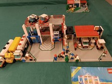 Lego Vintage Classic Town Gas Station City Set: 6394-6695-6628-6594-6692