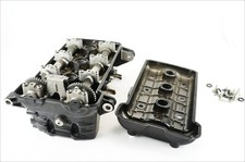 testata con alberi a camme