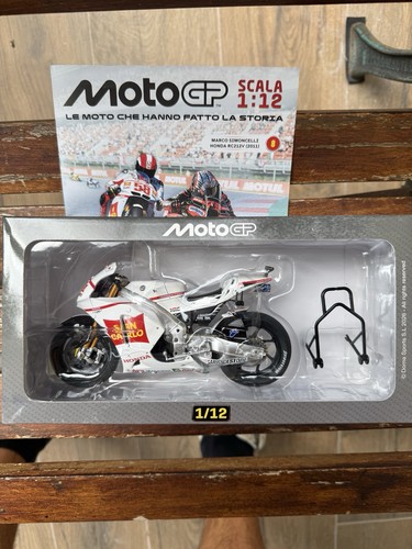 Motogp honda rc211v 2011 marco - motogp,