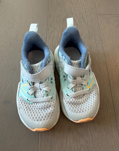 New balance kids - new, rave