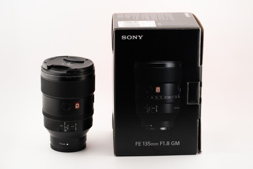 Sony 135mm 8 gm - 135mm, f/1.8