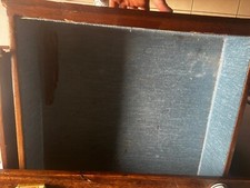 Mobile credenza in legno massello – con possibile vetrina superiore