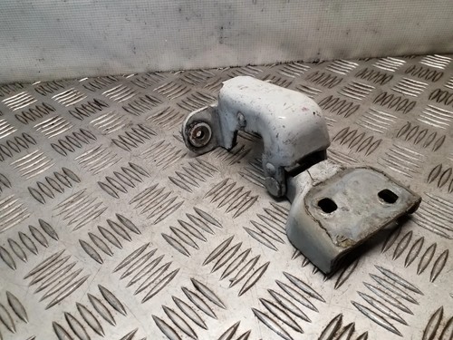 Cerniera porta anteriore