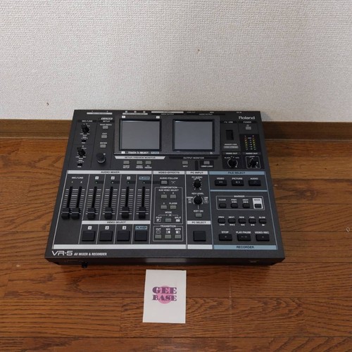 Roland mixer av - vr-5,