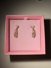 orecchini swarovski con piume e perle oro rosa