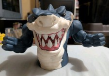 1994 street sharks ripster - street,