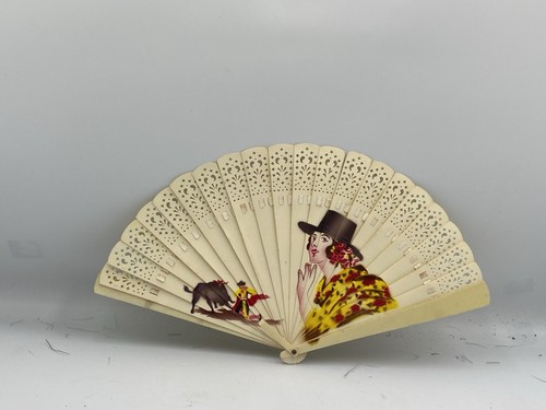 Antico ventilatore manuale - antico,
