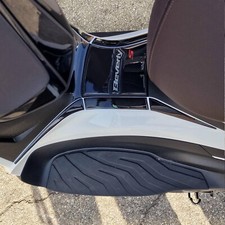 Adesivi 3d compatibili Piaggio Beverly 300 400 S Protezioni Sportello Serbatoio