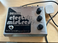 Electro-Harmonix (EHX) Deluxe