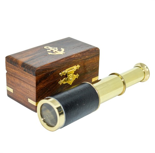Telescopio ottone antico - in,
