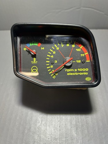 Gilera contagiri - r1,