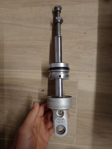Piedino ammortizzatore ktm - piedino,