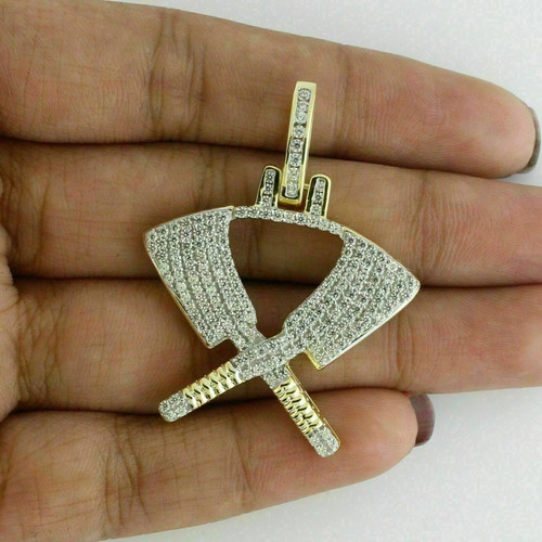 Ciondolo classico diamante