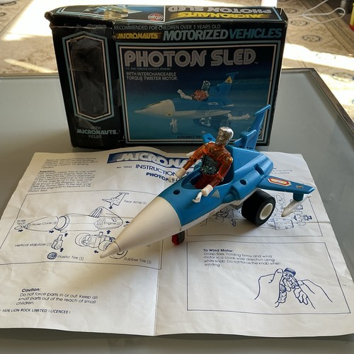 Micronauti epoca mego - -, /