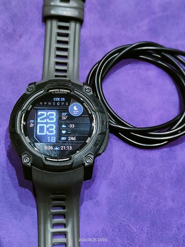 Garmin instinct smartwatch - instinct,