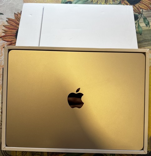 Apple macbook air - macbook, a2681